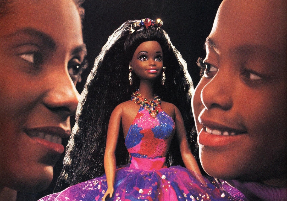 2 beautiful Black girls eyeing a Shani doll from Mattel in an inclusive marketing campaign